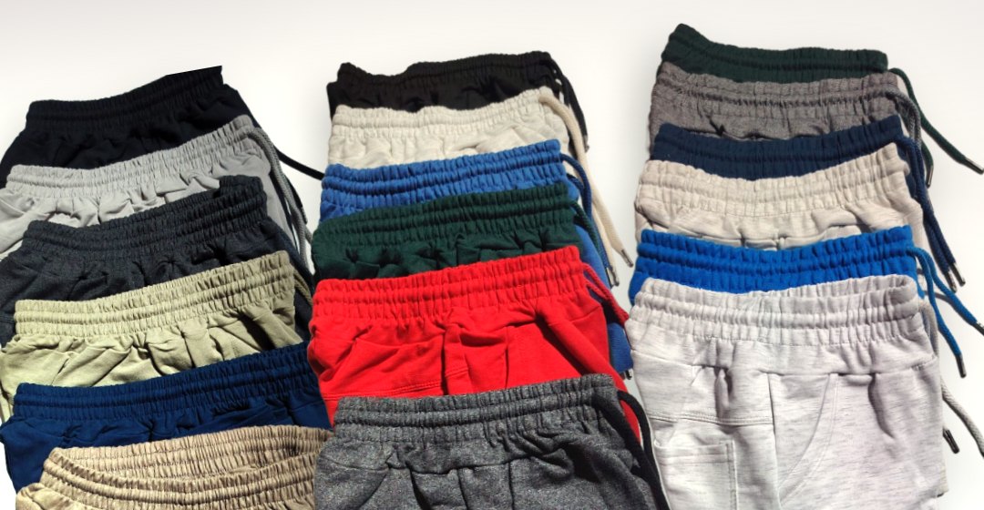 Shorts de buzo Vestalia Vestium apilados en varios colores